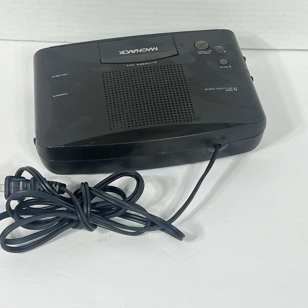 Magnavox AJ3040 FM AM Clock Radio Alarm Snooze Bedside Black Tested